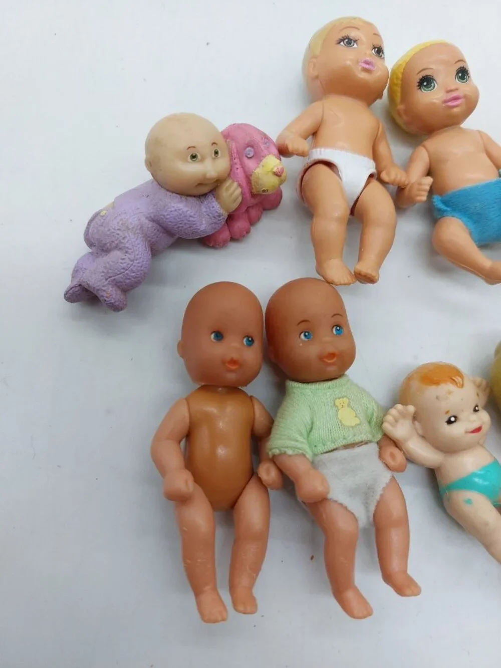Lot Of Vintage Baby Dolls Various Brands Sizes Years 11 Babies And 1 Babysitter